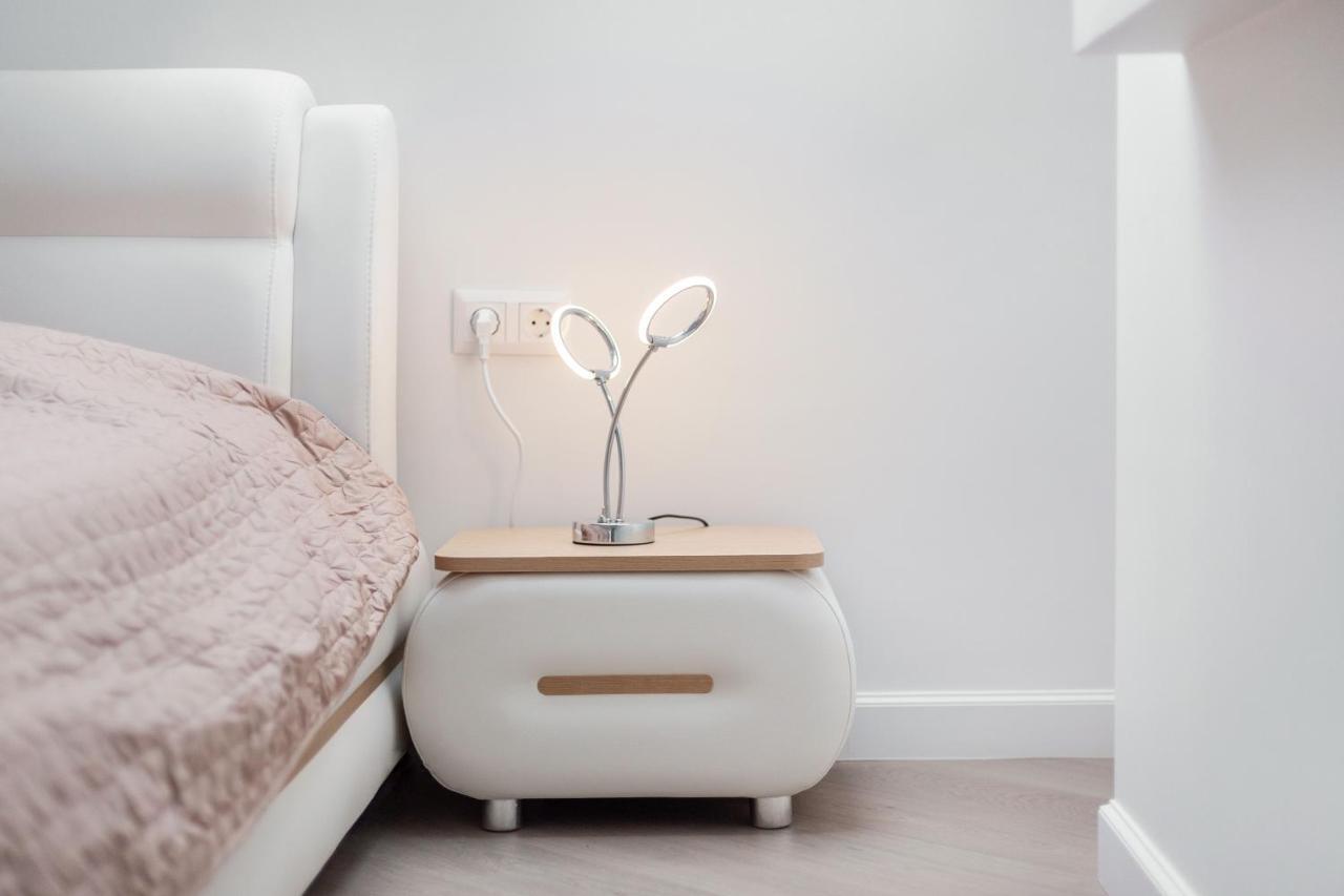 Luxurious Kaunas Basilica Apartment In Old Town By Urban Rent Kültér fotó