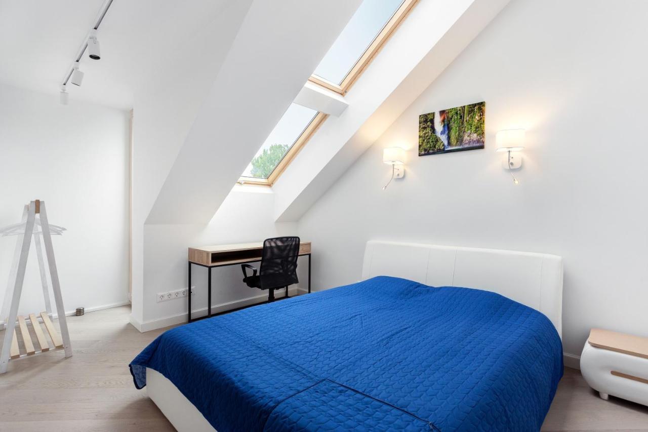 Luxurious Kaunas Basilica Apartment In Old Town By Urban Rent Kültér fotó